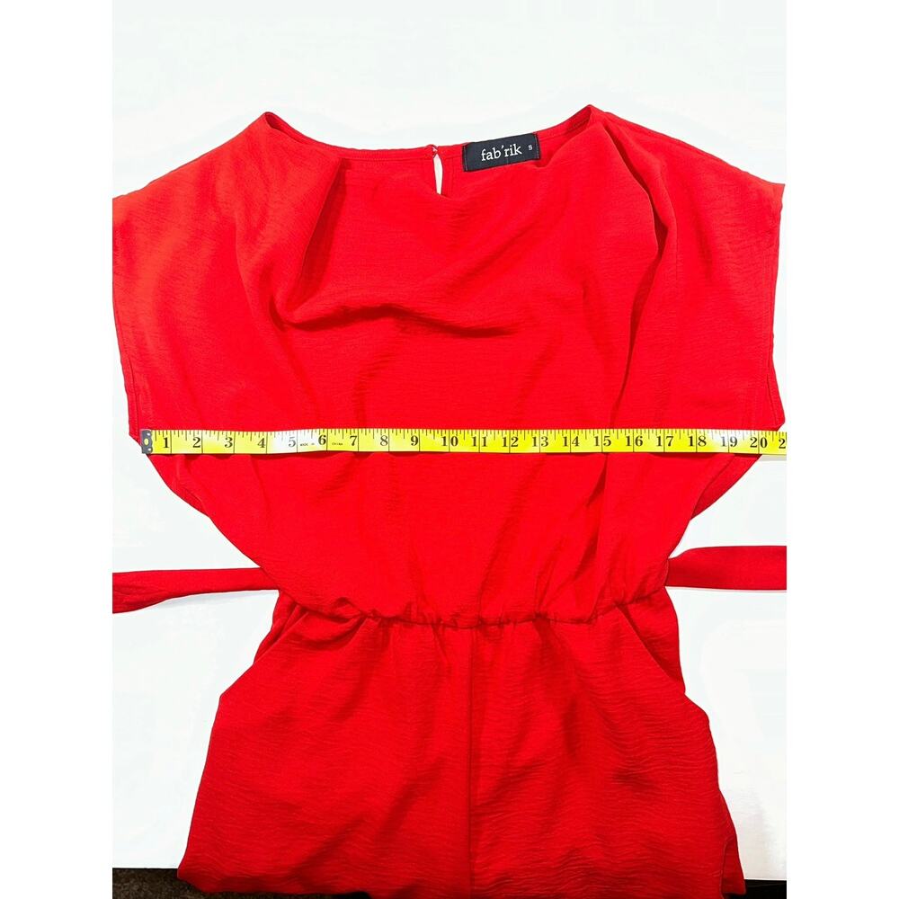 Fab’rik Women’s Size Small Ellisyn Short Sleeve Cowl Neck Romper Red Belted - Picture 4 of 6